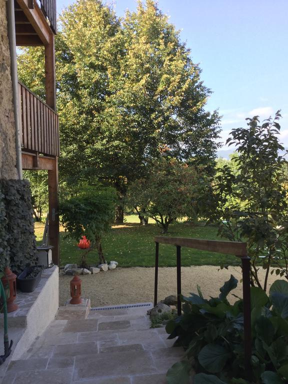 Antre Lacs Bed & Breakfast Saint-Girod Luaran gambar